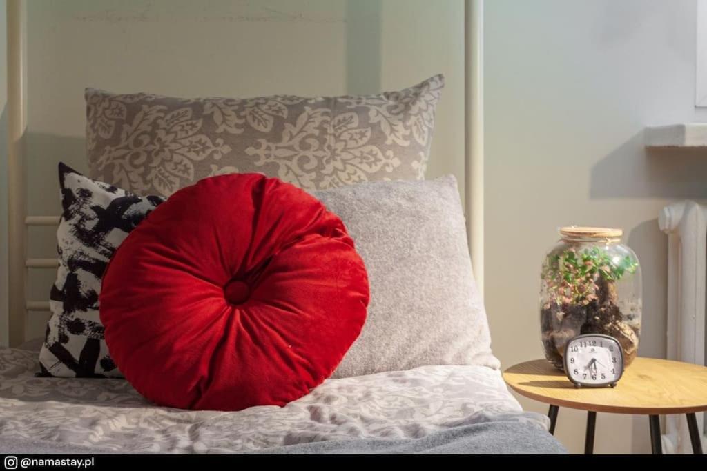 Spacious Retro Flat Close To National Stadium Warsaw Exterior photo